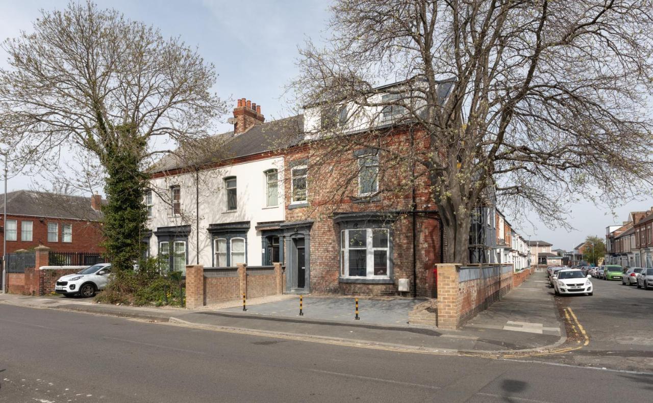 Stockton Town Centre Studio Apartments Free Parking And Wi-Fi 외부 사진