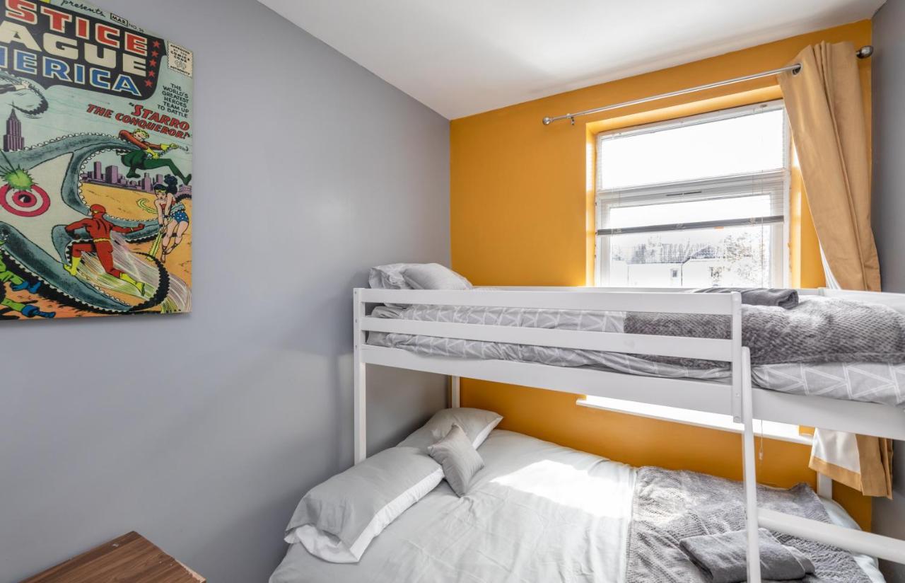 Stockton Town Centre Studio Apartments Free Parking And Wi-Fi 외부 사진