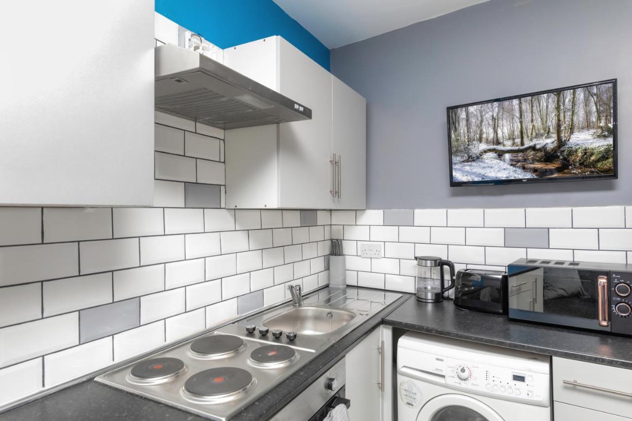 Stockton Town Centre Studio Apartments Free Parking And Wi-Fi 외부 사진